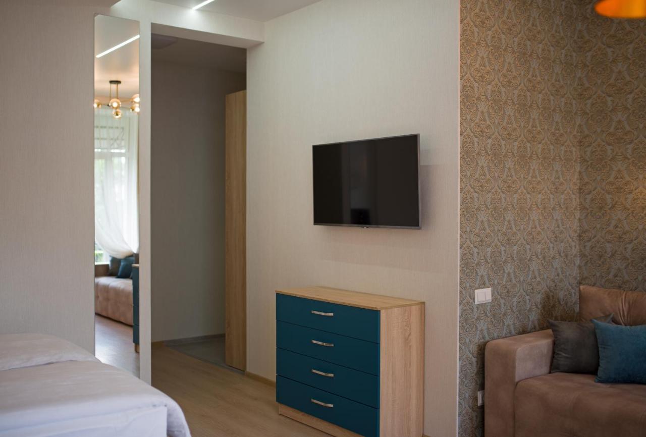 Modern Apartmeents Near Central Park Poltava Exterior foto